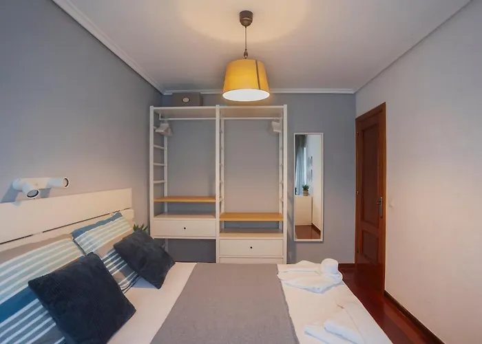 Piso Acogedor En Valdenoja דירה סנטנדר