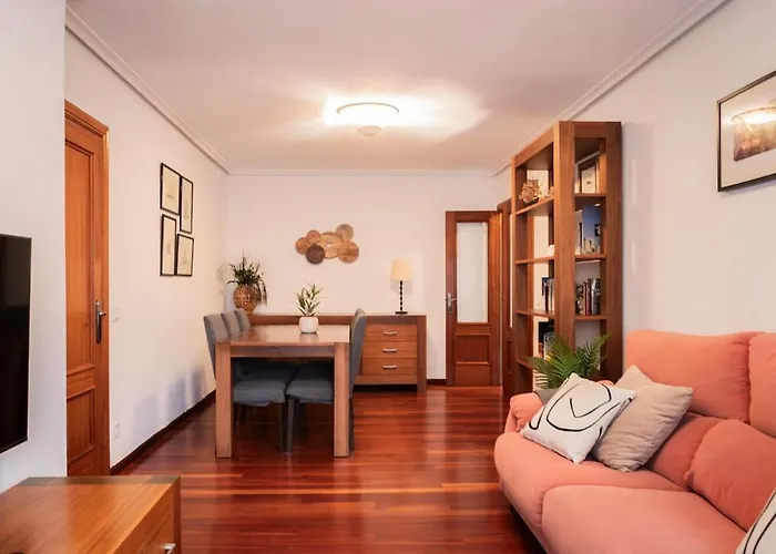 Piso Acogedor En Valdenoja * סנטנדר